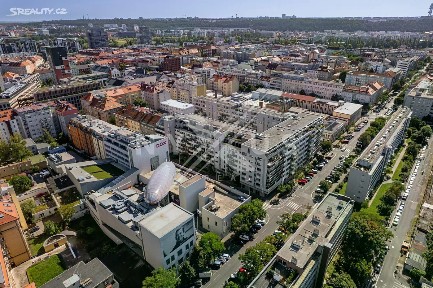 Prodej bytu 3+kk 63 m² Poupětova, Praha - Holešovice