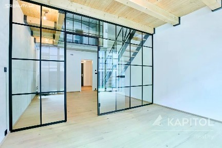 Pronájem bytu 3+kk 97 m² Kolbenova, Praha - Vysočany