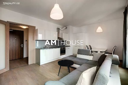 Pronájem bytu 2+kk 50 m² Sanderova, Praha - Holešovice