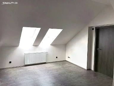 Pronájem bytu 3+kk 60 m² U Papírnického mlýna, Plzeň - Doubravka