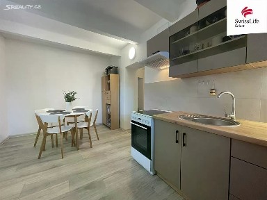 Pronájem bytu 2+1 46 m² E. Beneše, Polička - Horní Předměstí