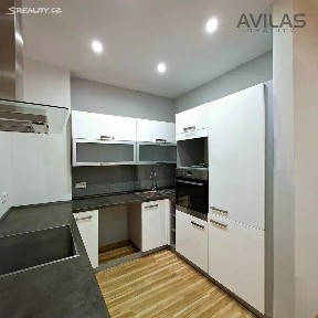 Pronájem bytu 3+kk 68 m² náměstí Jana Heřmana, Neveklov