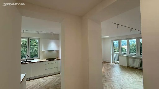 Zlín, Věžové domy