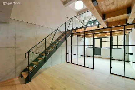 Prodej bytu 3+kk 91 m² Kolbenova, Praha - Vysočany