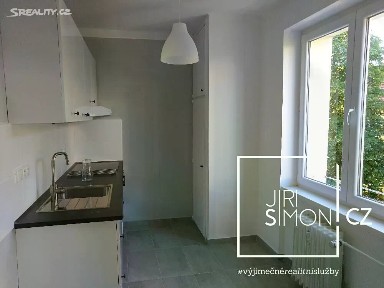 Pronájem bytu 2+1 52 m² Matěje Kopeckého, Mělník