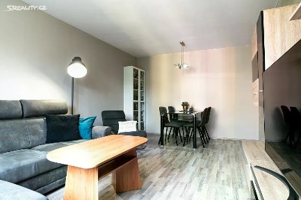 Prodej bytu 3+1 63 m² SNP, Otrokovice - Kvítkovice