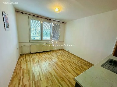 Pronájem bytu 2+kk 45 m² Staroměstská, České Budějovice - České Budějovice 3