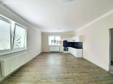 Pronájem bytu 1+kk 47 m² Kmochova, Olomouc - Nová Ulice