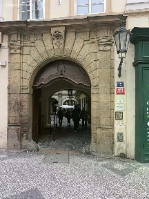 Pronájem bytu 4+1 52 m² Melantrichova, Praha - Staré Město