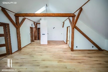 Pronájem bytu 3+kk 78 m² Pražská, Mělník