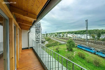 Pronájem bytu 3+kk 65 m² U Harfy, Praha - Vysočany