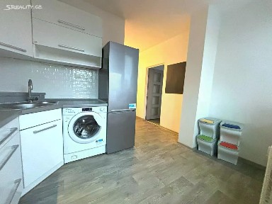 Pronájem bytu 2+1 52 m² Macháčkova, Plzeň - Skvrňany