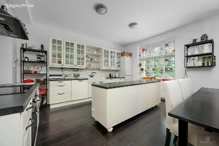 Prodej bytu 3+kk 111 m² Oblačná, Liberec - Liberec V-Kristiánov