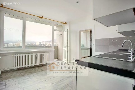 Pronájem bytu 3+1 72 m² Malátova, Ústí nad Labem - Ústí nad Labem-centrum