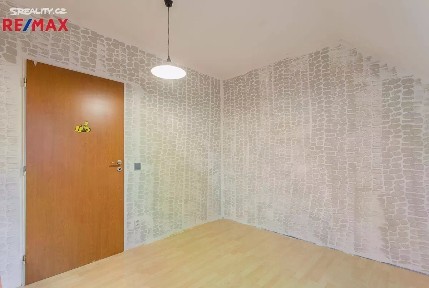 Pronájem bytu pokoje 15 m² Brněnská, Modřice