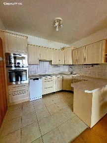 Pronájem bytu 2+kk 73 m² Brno - Lesná