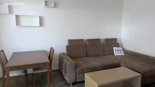 Praha, Praha 9, Hloubětín, Slévačská, 34