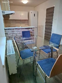 Pronájem bytu 2+kk 55 m² Khodlova, Praha - Horní Počernice