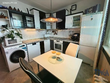 Prodej bytu 5+1 88 m² Mandysova, Hradec Králové - Nový Hradec Králové