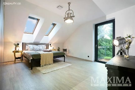 Prodej bytu 3+kk 136 m² U Kopečku, Tuchoměřice