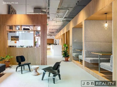 Praha, Praha 8, Karlín, Karolinská, 2