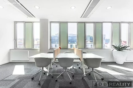 Pronájem kanceláře 10 m² Rohanské nábřeží, Praha - Karlín