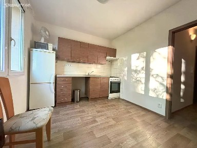 Pronájem bytu 1+1 35 m² Sokolovská, Plzeň - Severní Předměstí