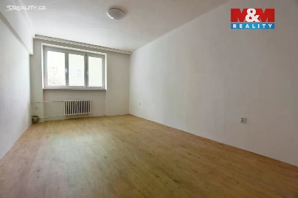 Pronájem bytu 2+1 60 m² U Koruny, Hradec Králové - Pražské Předměstí