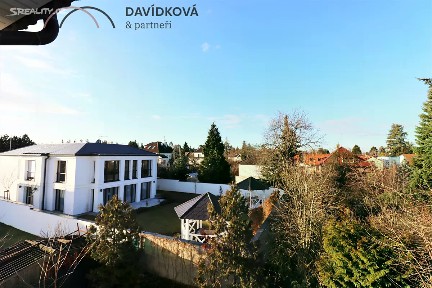 Pronájem bytu 1+kk 20 m² U Křížku, Průhonice