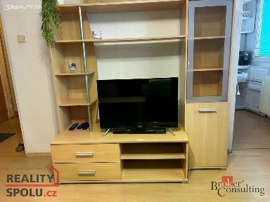 Pronájem bytu 1+kk 27 m² Novodvorská, Praha - Braník