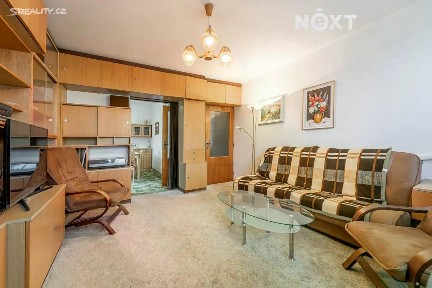 Prodej bytu 4+1 73 m² Toušeňská, Praha - Lhotka