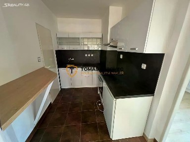 Pronájem bytu 2+1 98 m² Štefánikova, Zlín
