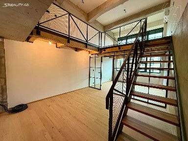 Prodej bytu atypický 84 m² Kolbenova, Praha - Vysočany