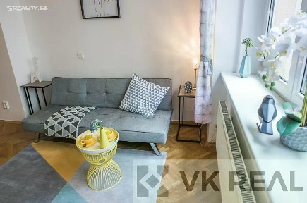 Prodej bytu 1+1 32 m² Terronská, Praha - Bubeneč