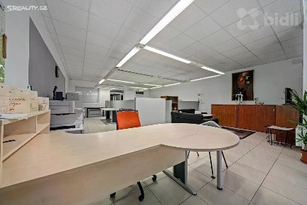 Prodej kanceláře 335 m² Spojovací, Hradec Králové - Svobodné Dvory
