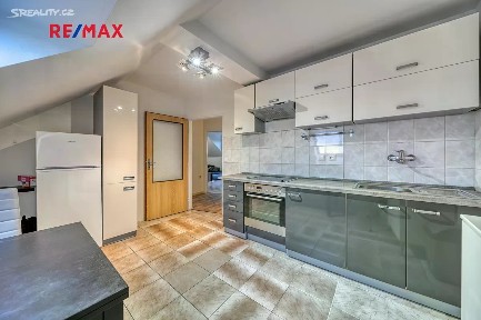 Pronájem bytu 2+1 47 m² Maršála Koněva, Nymburk