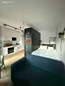 Pronájem bytu 1+kk 34 m² U Lihovaru, Praha - Smíchov