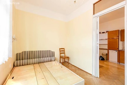 Praha, Praha 10, Strašnice, Nad Primaskou