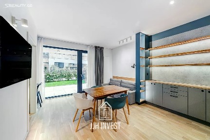 Pronájem bytu 2+kk 42 m² Michelská, Praha - Michle