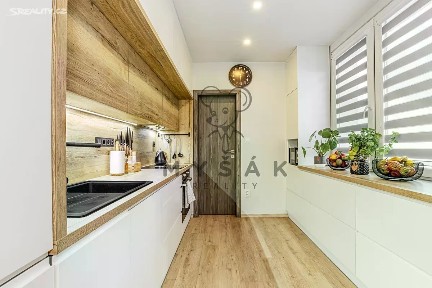 Prodej bytu 3+1 68 m² Budivojova, České Budějovice - České Budějovice 3