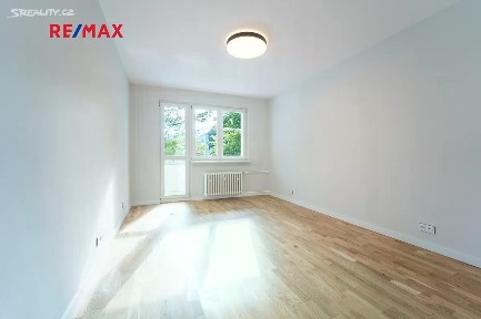 Pronájem bytu 3+1 62 m² Roháčova, Kolín - Kolín III