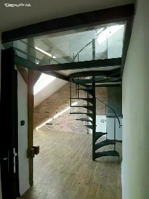 Pronájem bytu 1+1 29 m² Plzeňská, Praha - Smíchov