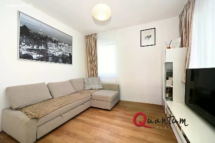 Pronájem bytu 2+kk 58 m² V Háji, Praha - Holešovice