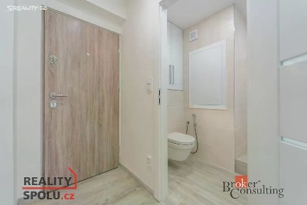 Pronájem bytu 2+kk 42 m² sídl. Hůrka, Kralupy nad Vltavou