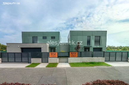 Pronájem kanceláře 417 m² Na jahodách, Praha - Kunratice