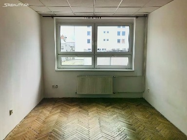 Pronájem bytu 3+1 94 m² Tomkova, Tábor