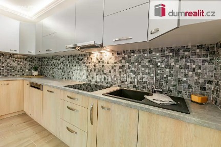 Pronájem vily 226 m², pozemek 345 m² Slámova, Praha - Nedvězí u Říčan