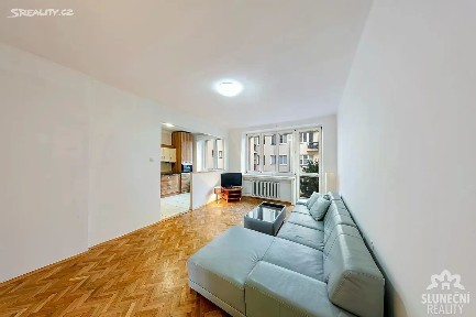 Pronájem bytu 2+kk 64 m² Lorencova, Zlín