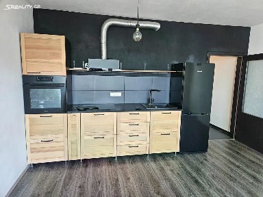 Pronájem bytu 1+kk 36 m² Zelinova, Zlín