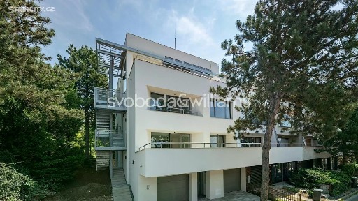 Pronájem bytu 4+kk 109 m² Bohuslava Martinů, Brno - Stránice